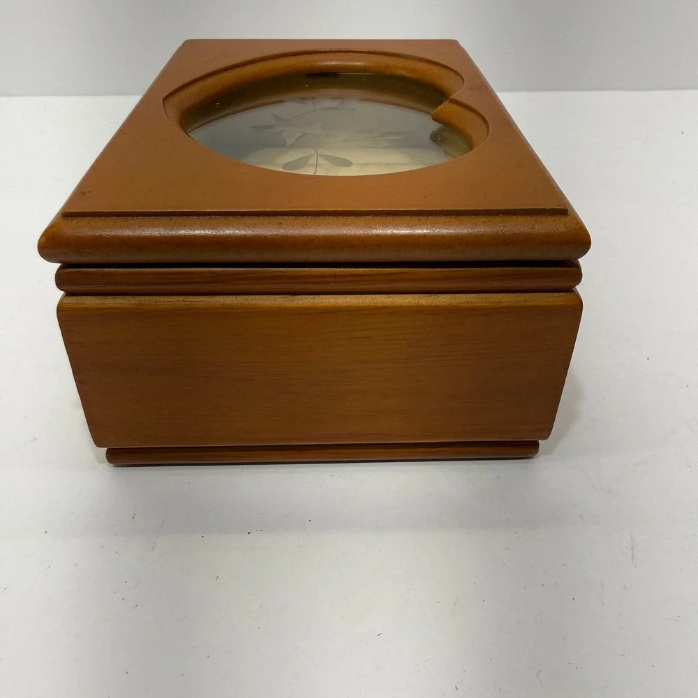 King Wood Co Jewelry Box Heart Etched Glass Lid Brown Wood Ring Organizer 2011